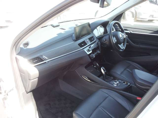 ���X�͎Ԃ̕i���Ɏ��M�������Ă��܂�!�Ȃ̂ŁA���܂��܂Ȋp�x����70���ȏ�̂��ʐ^�ڂ��Ă��܂��B