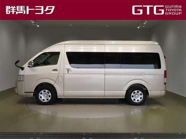 ハイエース2.7 グランドキャビン
