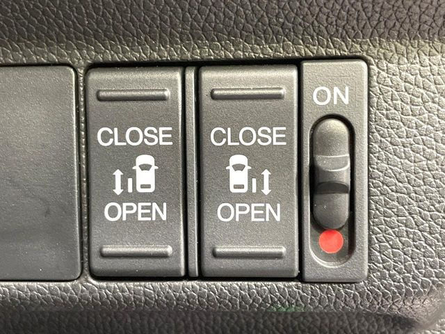 �y�����p���[�X���C�h�h�A�z�X�}�[�g�L�[��^�]�Ȃ̃X�C�b�`�Ō�ȗ����X���C�h�h�A�̊J���\���d��������͂����ăh�A���J����K�v�������A�����Ȃ��q�l�ł��ȒP�ɊJ���߂ł����K�ł���