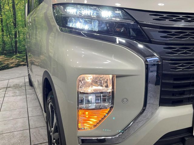 �yLED�w�b�h���C�g�z���V����ԑ��s�����ǍD�Ȏ��E���m�ۂ����S���ĉ^�]�ł��鍂�P�xLED�w�b�h���C�g�𑕔�!�_�����x�������A����d�͂��}�����Ă��܂��B