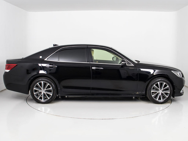 お探しの方必見!大人気の装備17インチアルミホイール!