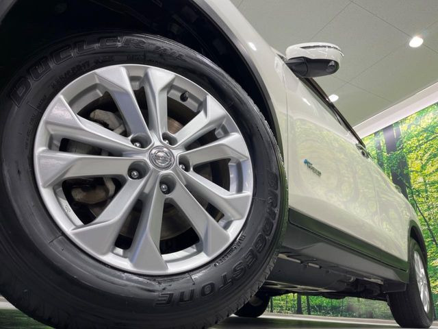 �y����17�C���`�A���~�z�C�[���z�O�ςɃ}�b�`���������A���~�z�C�[���𑕒����Ă���܂��B�e��ЊO�A���~�z�C�[����A�X�^�b�h���X�^�C�����戵�����Ă���܂��B���񂲑��k����������