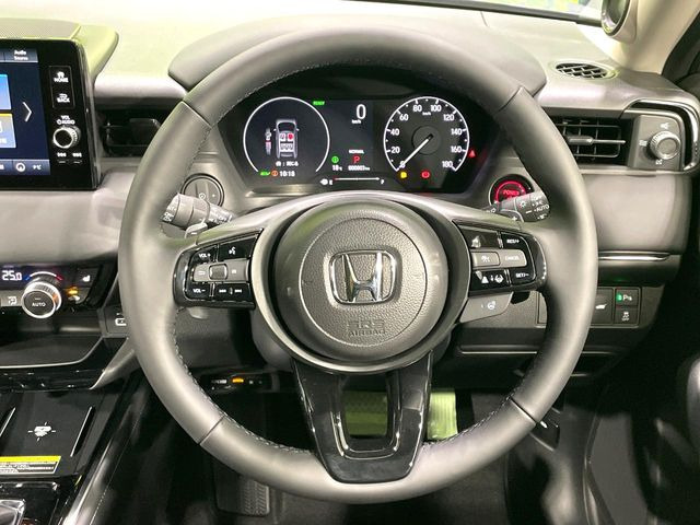 �y�����v�����X�e�A�����O�z�㎿�Ȋv���g�p���邱�ƂŁA��ɂ����������݂ƂĂ��^�]���₷���n���h���ł���