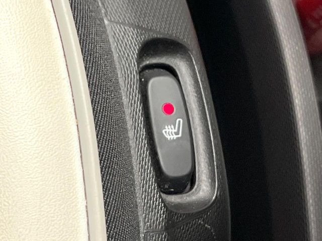 ���t�����g�V�[�g�q�[�e�B���O:�^�]�ȁE����ȋ��ɎO�i�K�Œ��߂��\�ȃV�[�g�q�[�^�[�𑕔����Ă���܂��B�G�߂��킸���K�ɂ��g�p���������܂��B