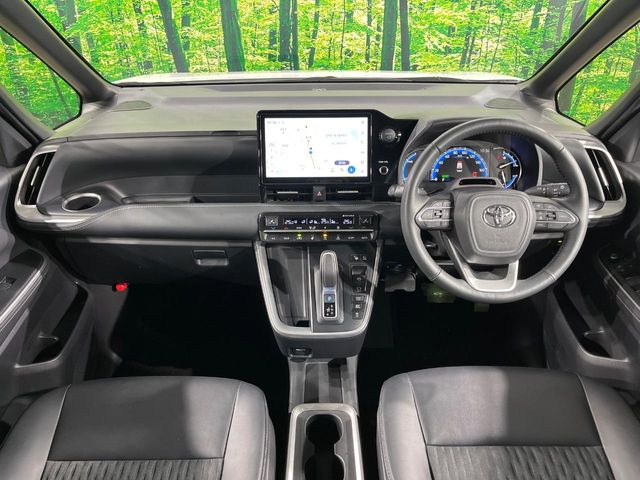 ノア1.8 ハイブリッド S-Z