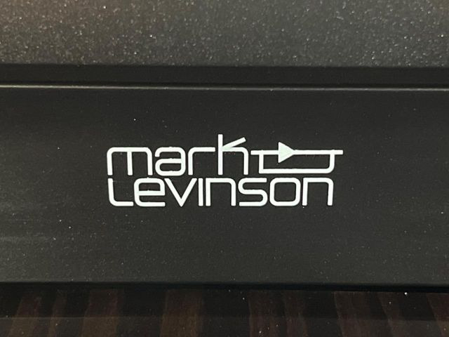 【マークレビンソンサウンドシステム付き純正12.3型ナビ】充実のナビ機能はもちろん、高度なチューニング能力が搭載されており、高音質な音楽をお楽しみいただけます♪