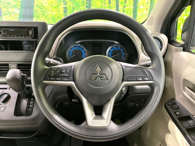 �y�X�e�A�����O�X�C�b�`�z�^�]���A�O������ڐ������炷���ƂȂ��A�I�[�f�B�I���̑��삪�\�ȕ֗��@�\!���S&���K�ȃh���C�u�����o���Ă���܂���