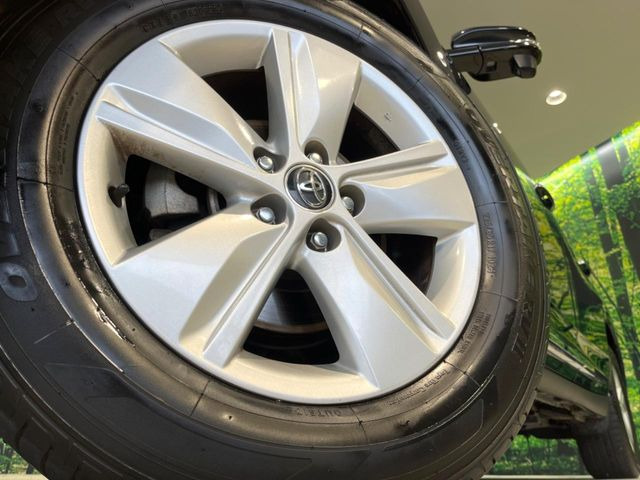 �y����17�C���`�A���~�z�C�[���z�O�ςɃ}�b�`���������A���~�z�C�[���𑕒����Ă���܂��B�e��ЊO�A���~�z�C�[����A�X�^�b�h���X�^�C�����戵�����Ă���܂��B���񂲑��k����������