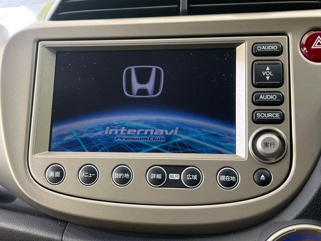 フィットハイブリッド1.3 ナビプレミアムセレクション
