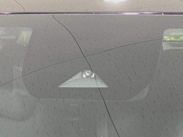 �y�v���p�C���b�g�z�������H�ł̒��������s���y��!!�a�؎��Ə��񑖍s�̃V�[���ŁA�A�N�Z���E�u���[�L�E�X�e�A�����O�������Ő��䂵�A�������^�]�̕��S���y�����Ă���܂���