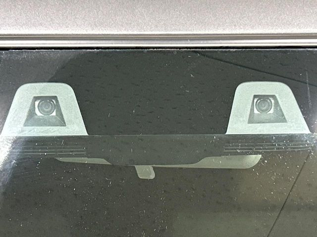 �y�X�Y�L �Z�[�t�e�B�T�|�[�g�z���s���ɑO���̎ԗ�����F�����A�Փ˂������Ȏ��͌x��ƃu���[�L�ŏՓˉ���Ɣ�Q�y�����A�V�X�g�B�����S�Ƀh���C�u�����y���݂��������܂��B