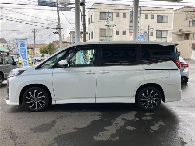 ノア1.8 ハイブリッド S-Z