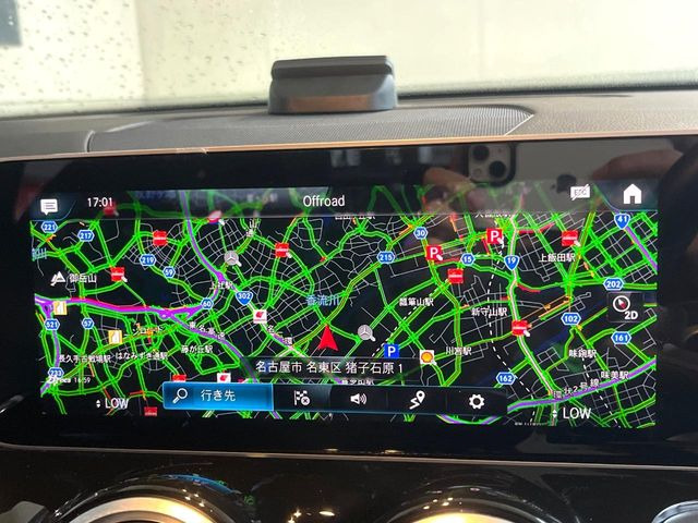 ●純正ナビはBluetooth接続可能、フルセグ視聴可能です。