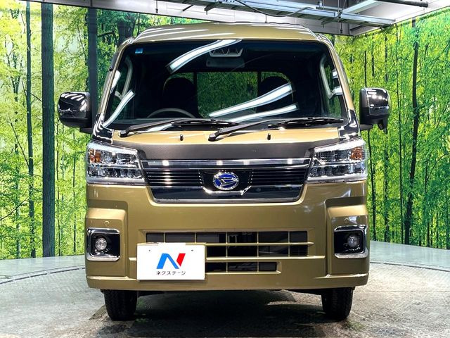 ���Ђł́A�S�ԁw�C�����Ȃ��x�̂��Ԃ̂ݎ�舵���Ă���܂��B��C�o�C���[�ɂ�錵�I�����d����̌�A���Ɍ�̎ԗ��`�F�b�N���s���A�l�N�X�e�[�W���F�肵�����i���Ȓ��ÎԂ����񋟂��Ă���܂��B