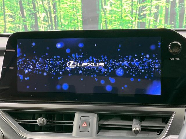 �y���[�J�[�����i�r�z�C���e���A�ɗn�����ރX�^�C���b�V���ȁu��p�݌v�v���[�J�[�i�r�𑕔��􎋔F���⑀�쐫�ȂǊ�{���\�ɂ��D��A���㎿�ȃJ�[���C�t�����y���݂��������܂��B