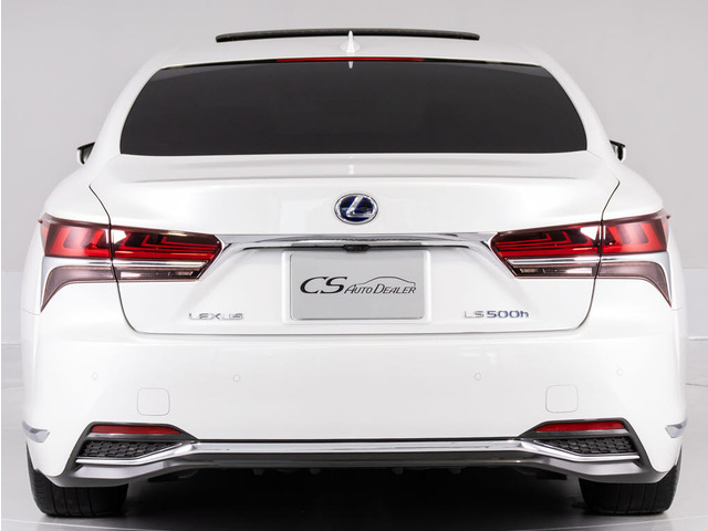 エアロカスタムや流行りのガラス系ボディコーティングもご注文可能!