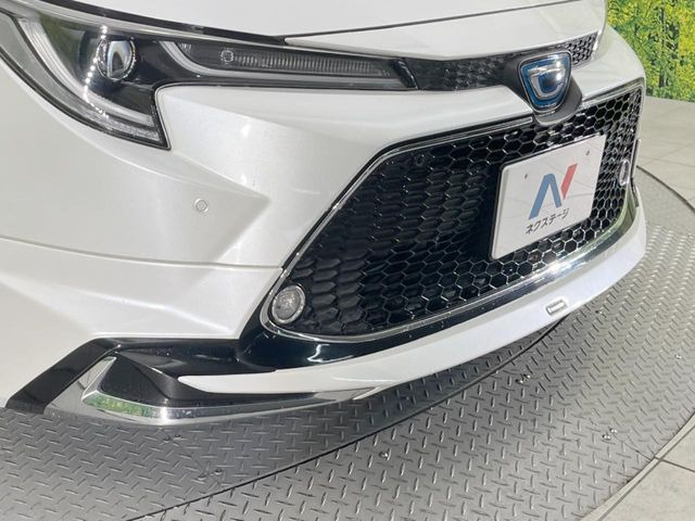 カローラツーリング1.8 ハイブリッド W×B