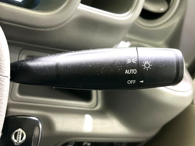 �y�I�[�g���C�g�z����̖��邳�ɉ����Ď����Ńw�b�h���C�g�̓_���E�������ł���@�\�ł�!���C�g�̕t���Y��E�����Y��Ȃǂ������Ȃ�A�J�̓���[���̑��s�����S!�g���l���ʉߎ����֗��ł��ˁ�