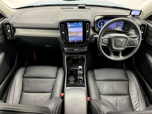 XC40アルティメット B4 AWD 4WD