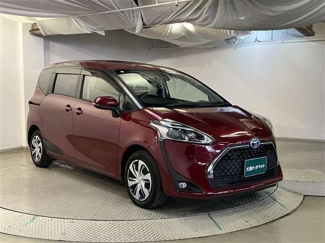 シエンタハイブリッド 1.5 G クエロ