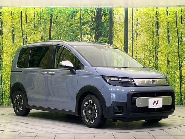 ホンダ フリード 1.5 e:HEV クロスター 325.6万円 令和8年(2026年