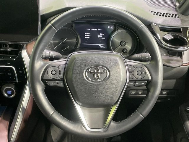 �y�����v�����X�e�A�����O�z�㎿�Ȋv���g�p���邱�ƂŁA��ɂ����������݂ƂĂ��^�]���₷���n���h���ł���