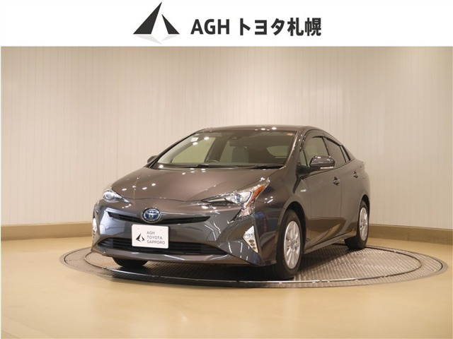 プリウス1.8 S E-Four 4WD