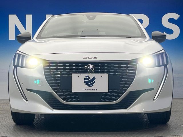 ●ご覧の通り綺麗な状態を維持しているお車ですが、小さなキズの状況や他の箇所のお写真もお送りできます。ご遠方の方でも安心してご検討いただける様、お客様のご希望に応じて出来る限りご対応させていただきます。