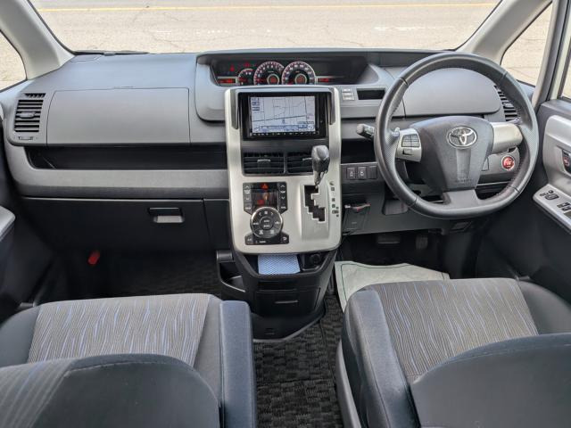 ヴォクシー2.0 ZS 煌