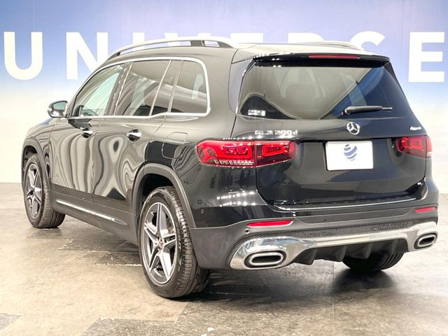 ●YANASEオートシステムズとの提携によって実現した高品質修理ネットワーク!大切なお車だから、万が一の修理でも「純正品質」をご提供。当店でご購入いただくお車にはメリットが数多くあります