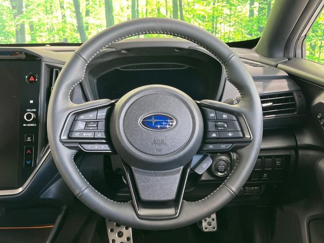 �y�����v�����X�e�A�����O�z�㎿�Ȋv���g�p���邱�ƂŁA��ɂ����������݂ƂĂ��^�]���₷���n���h���ł���