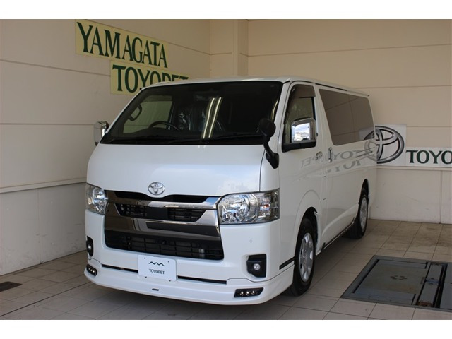 ハイエースバン