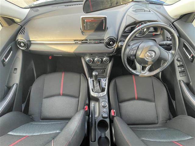 デミオ1.3 13S ツーリング