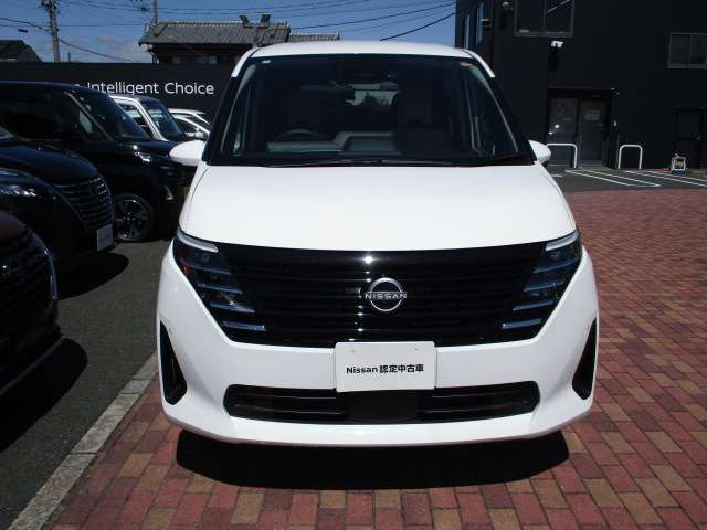 セレナ2.0 X チェアキャブ リフタータイプ