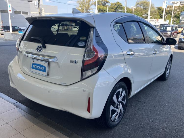 アクア1.5 S スタイルブラック