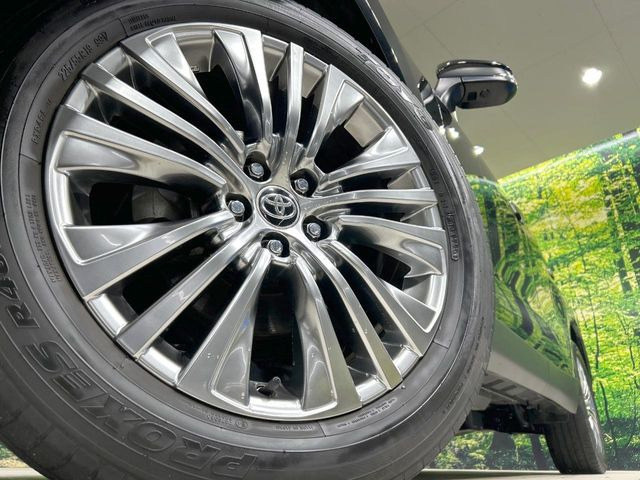 �y����19�C���`�A���~�z�C�[���z�O�ςɃ}�b�`���������A���~�z�C�[���𑕒����Ă���܂��B�e��ЊO�A���~�z�C�[����A�X�^�b�h���X�^�C�����戵�����Ă���܂��B���񂲑��k����������