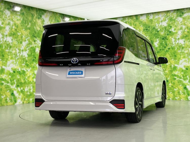 ノア1.8 ハイブリッド S-Z