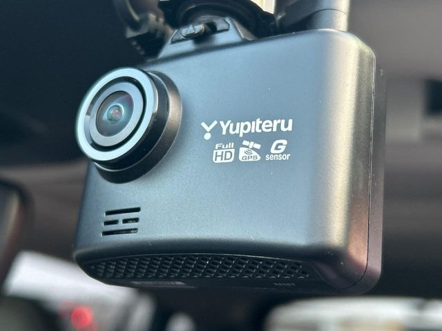 �y�h���C�u���R�[�_�[�z�h���C�u���R�[�_�[����!���s���͂������A������^�]�⎖�̂ɑ��������ہA�f���ŋL�^���A����̃��X�N�ɔ����܂��B���L�^�pSD�J�[�h�͂��q�l�����g�ł��������������K�v������܂��B