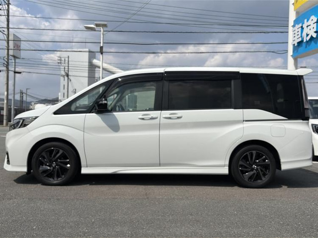 ステップワゴン1.5 スパーダ クールスピリット ホンダ センシング ブラックスタイル