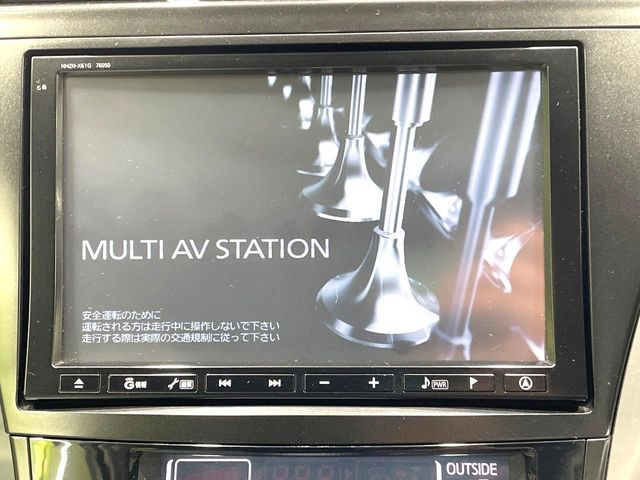 プリウスα1.8 S ツーリングセレクション