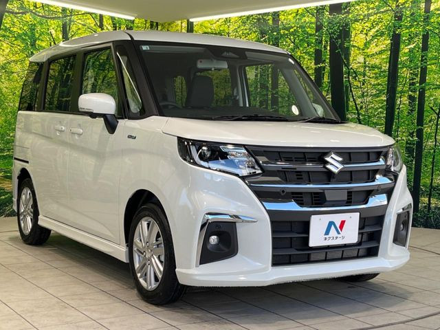 高透明度のガラス皮膜で撥水はもちろん、上質なツヤ・光沢を実現。紫外線や酸性雨から大切な愛車を保護し、色あせ・劣化を防止。「弾スプラッシュコート」、「弾プリミッサコート」からお選びいただけます。