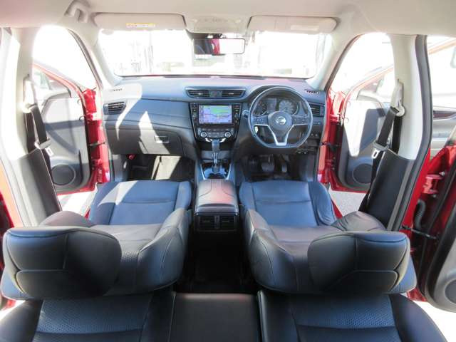 エクストレイル2.0 20Xi