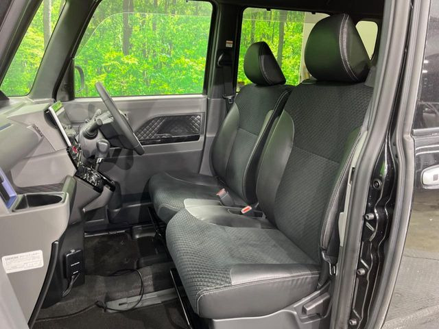 �y�n�[�t���U�[�V�[�g�z�������ƍ���S�n�𗼗������l�C�̃V�[�g���w�ʁE���ʂ̃t�@�u���b�N�f�ނ́A�ʋC���̗ǂ��⊊��ɂ����ɗD��Ă��܂��B�C���╞���ɍ��E���ꂸ���K�ɂ���肢�������܂��B