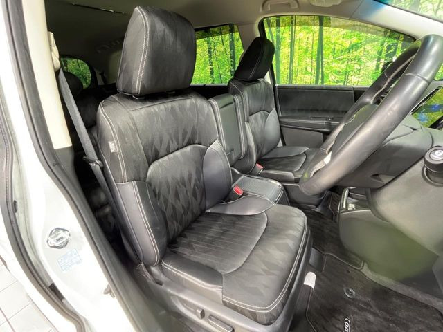 �y�n�[�t���U�[�V�[�g�z�������ƍ���S�n�𗼗������l�C�̃V�[�g���w�ʁE���ʂ̃t�@�u���b�N�f�ނ́A�ʋC���̗ǂ��⊊��ɂ����ɗD��Ă��܂��B�C���╞���ɍ��E���ꂸ���K�ɂ���肢�������܂��B