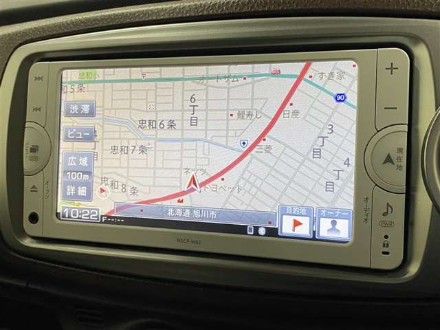 ヴィッツ1.3 ジュエラ 4WD