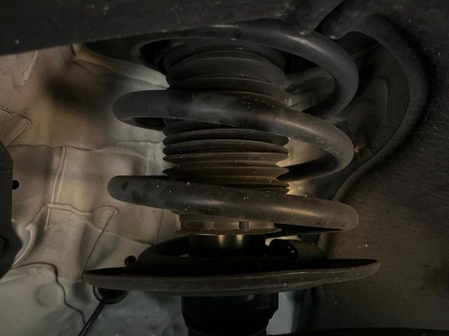 ���Ԃ����S���Ă���肢�������ׂɂ́A�����̒���_�����������܂���B�T�[�r�X�T�|�[�g(�L���ۏ�)�ł͖����_�������񋟂��Ă���A���S�̃J�[���C�t�����߂�������������T�|�[�g�̐��������Ă��܂��B