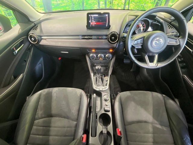 デミオ1.3 13S ツーリング Lパッケージ