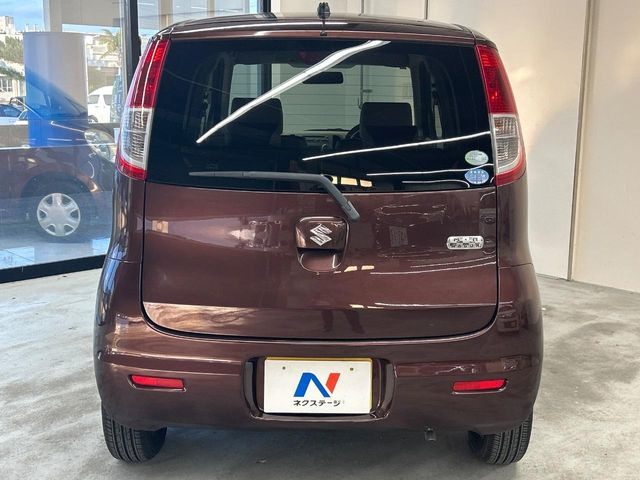 安心の最長10年・走行無制限保証(有償)をご用意。保証内容も充実はもちろん、無料点検&オイル交換や、年中無休の全国・24時間ロードサービスも付帯されておりますのでご安心下さい。