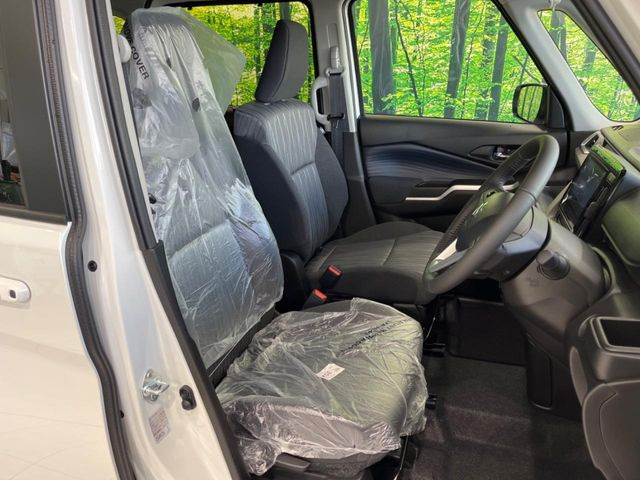 もちろん車内はキレイです♪よりクリーンな状態をキープしたいお客様には『ナノゾーンコート』がおすすめ!新型コロナウイルス対策や、除菌・消臭に効果を発揮し多くの方にご好評いただいております。