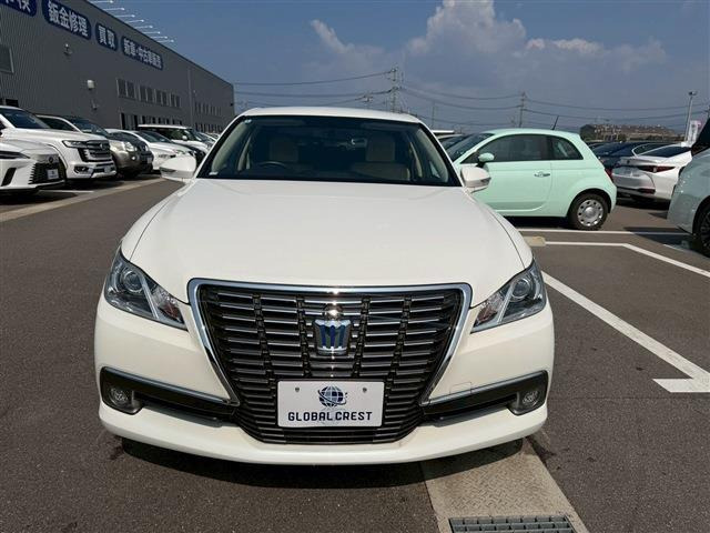 クラウンハイブリッド 2.5 ロイヤル